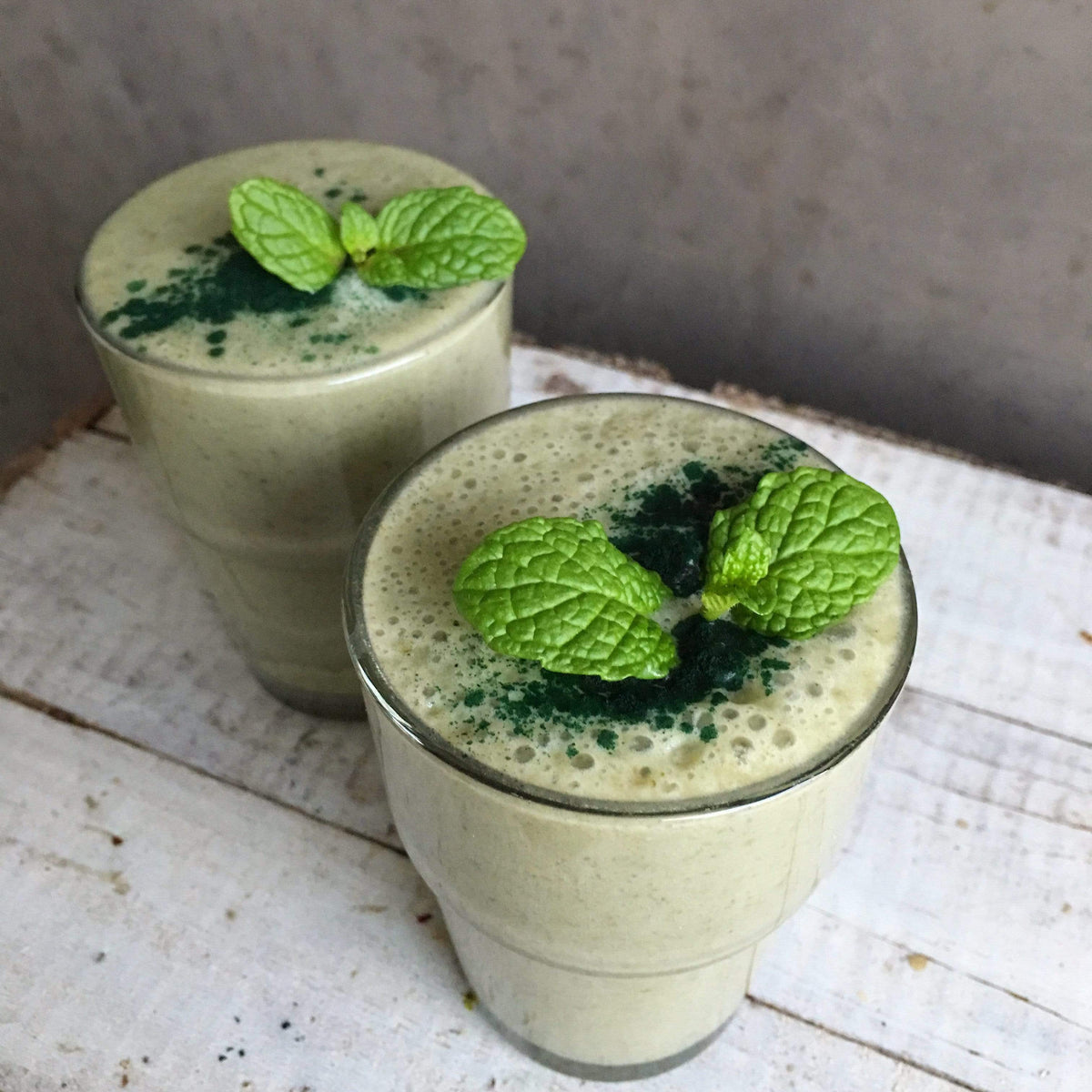Minty Banana Smoothie Recipe – The Smoothie Bombs