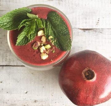 Pomegranate and Super Berries Smoothie