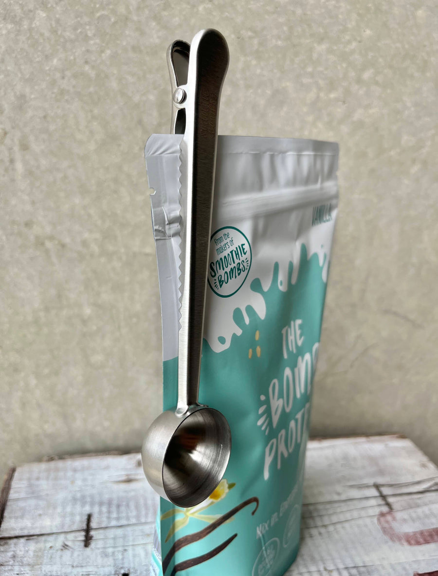 The Smoothie Bombs Protein Scoop Spoon With Clip
